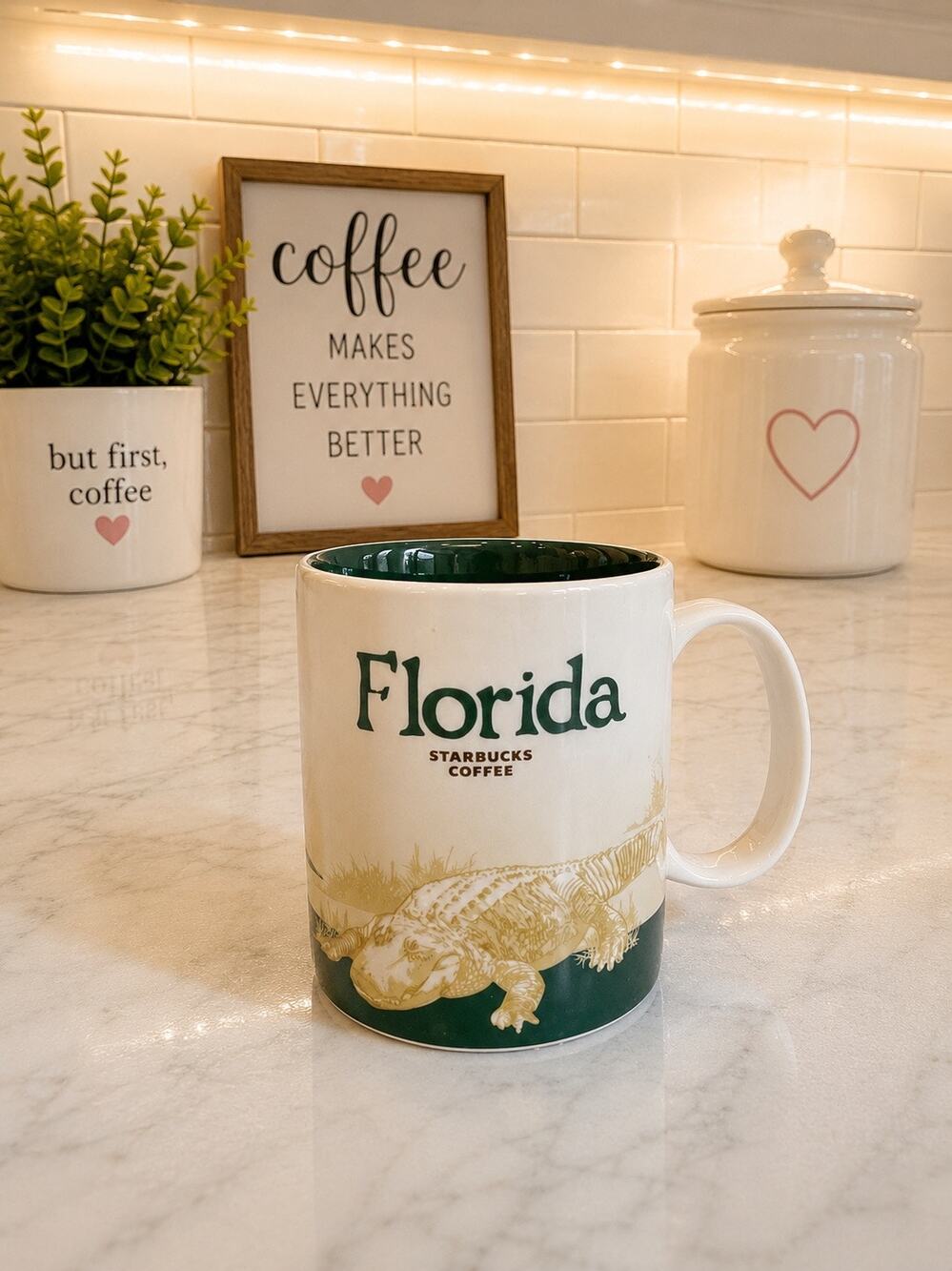 Starbucks Florida Coffee Mug 2012 Alligator Heron Green 16 oz Collector Cup